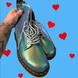 NWOT iridescent Dr. Marten pascal boots